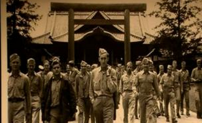 麦克阿瑟曾想火烧靖国神社 罗马神父为日本说情