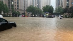 我在现场|记者直击郑州特大暴雨：整个城