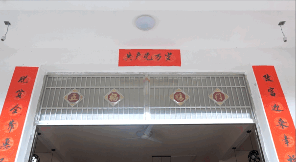 光辉决议指引伟大征程 